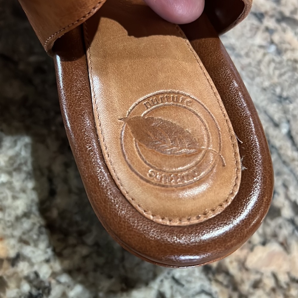 Nurture Heels - Picture 4 of 8